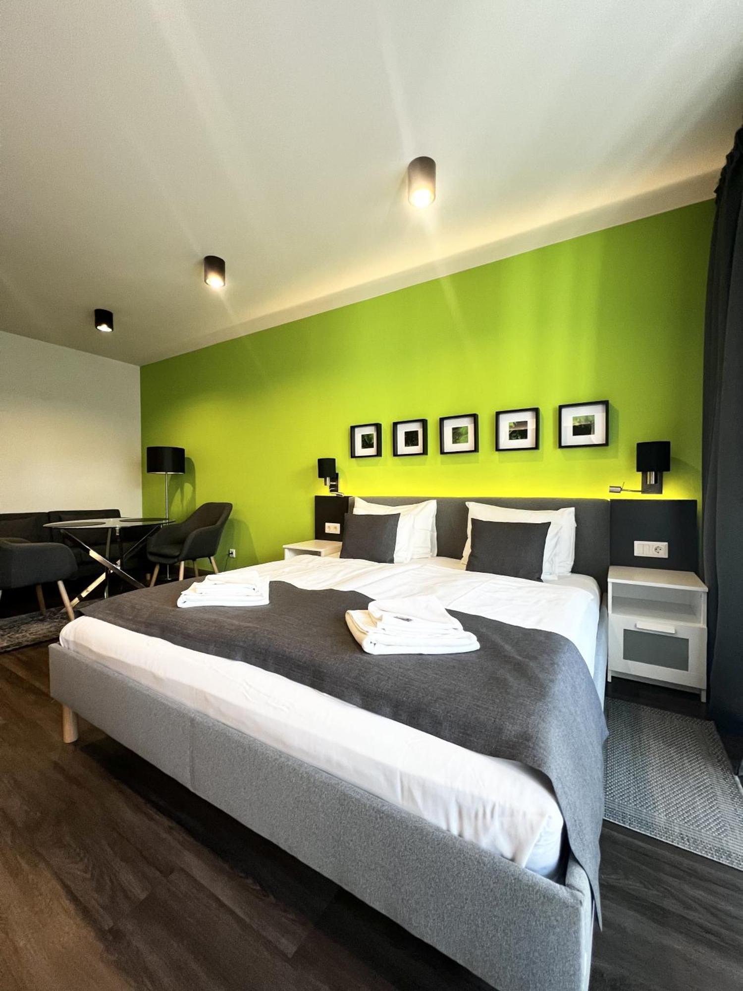 The Riverhouse Budapest Bagian luar foto