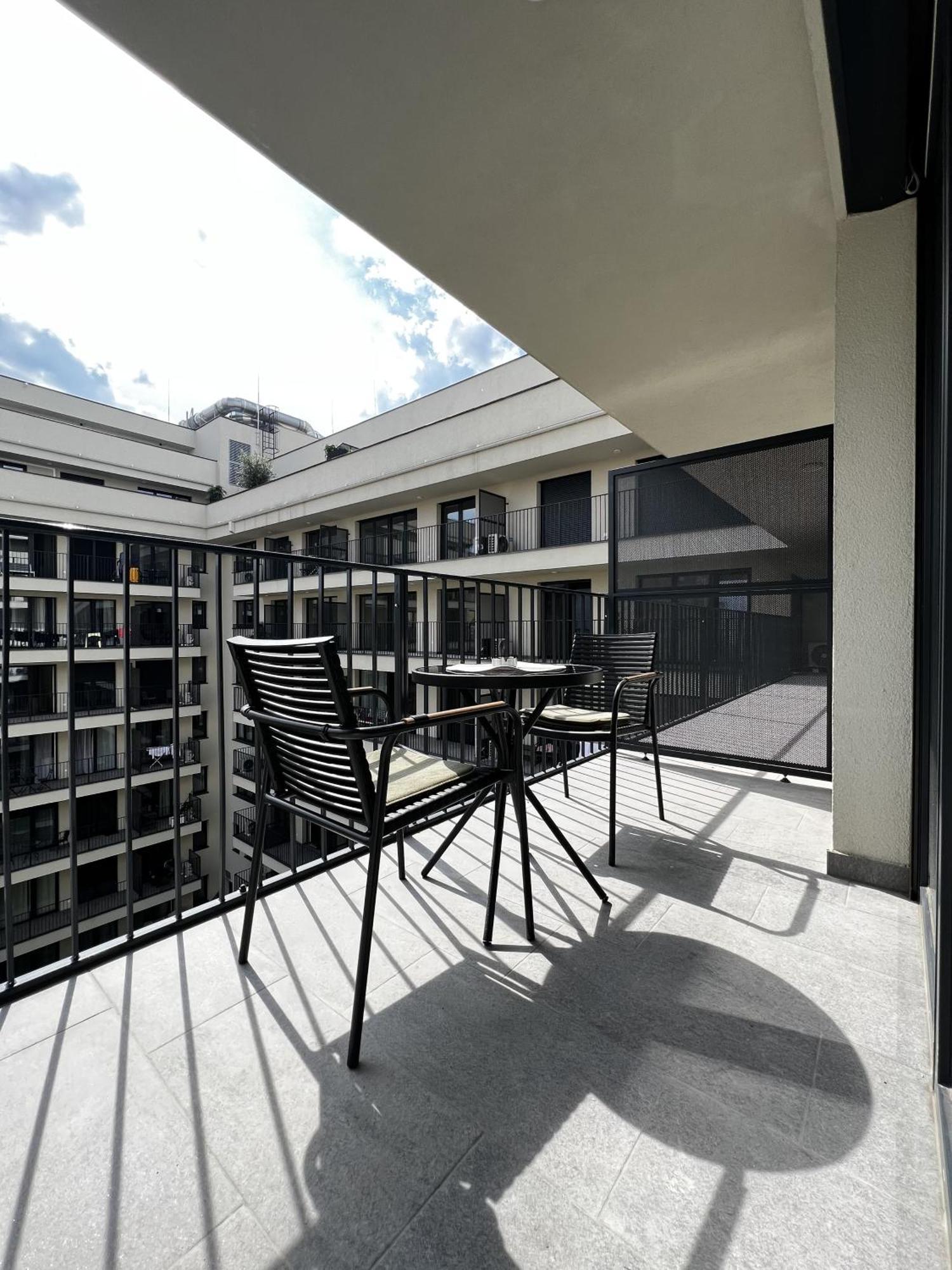 The Riverhouse Budapest Bagian luar foto